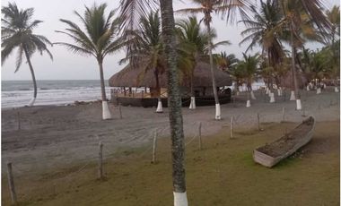 VENDE LOTE EN CONJUNTO EN MOÑITOS CORDOBA