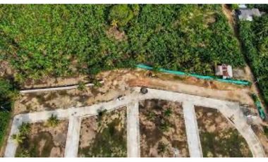 Lote cerca al mar en Moñitos Cordoba en condominio SandVille