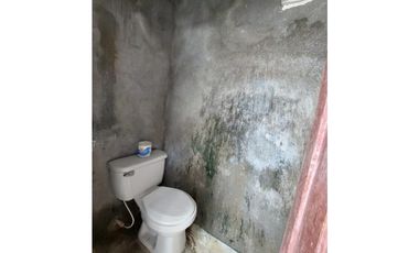 CASA EN VENTA EN BARRIO EL DORADO MONTERA