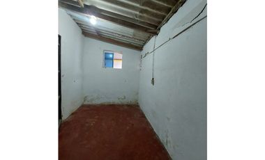 CASA EN VENTA EN BARRIO EL DORADO MONTERA