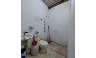 CASA EN VENTA EN BARRIO EL DORADO MONTERA