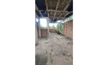 CASA MEJORA EN TOLU SUCRE