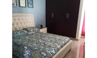 SE VENDE APTO EN EL RECREO