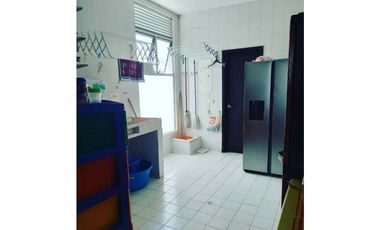 SE VENDE APTO EN EL RECREO