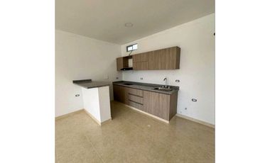 VENDE CASA SOBRE PLANO EN LA MARGEN IZQUIERDA DE MONTERIA