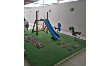 VENDE  APARTAMENTO EN EDF. BOREAL 53