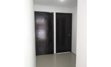 VENDE  APARTAMENTO EN EDF. BOREAL 53