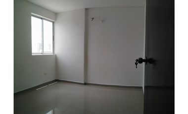 VENDE  APARTAMENTO EN EDF. BOREAL 53