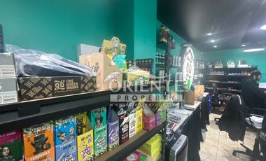 INSUPERABLE UBICACIÓN - LOCAL COMERCIAL