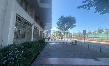 INSUPERABLE UBICACIÓN - LOCAL COMERCIAL