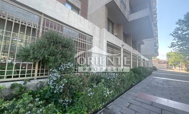 INSUPERABLE UBICACIÓN - LOCAL COMERCIAL