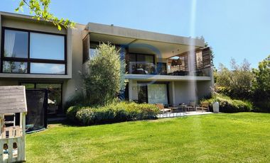 HERMOSA CASA MEDITERRANEA EN CONDOMINIO SEGURIDAD 24/7