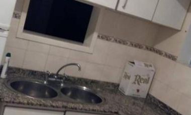 Casas en venta - 5 Dormitorios 2 Baños - Necochea