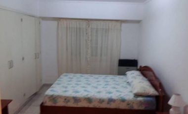 Casas en venta - 5 Dormitorios 2 Baños - Necochea