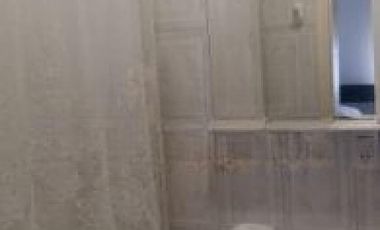 Casas en venta - 5 Dormitorios 2 Baños - Necochea