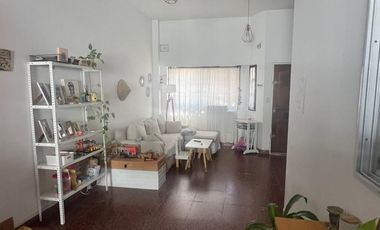 HERMOSO DEPARTAMENTO TIPO PH EN VENTA -Gral, Juan Lavalle al 2300