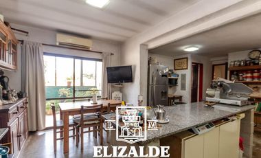 Antartida Argentina  y Dr. Bagnati - Casa con Jardín y pileta - Venta - La Horqueta