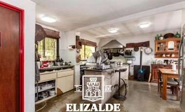 Antartida Argentina  y Dr. Bagnati - Casa con Jardín y pileta - Venta - La Horqueta