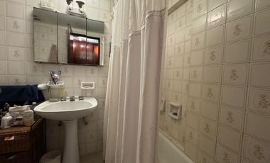 Antartida Argentina  y Dr. Bagnati - Casa con Jardín y pileta - Venta - La Horqueta