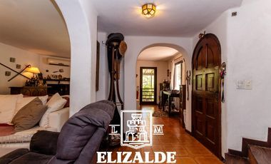 Antartida Argentina  y Dr. Bagnati - Casa con Jardín y pileta - Venta - La Horqueta