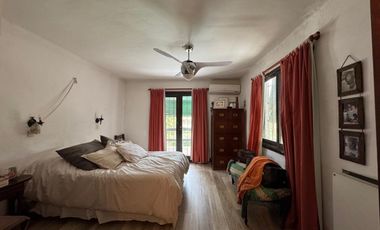 Antartida Argentina  y Dr. Bagnati - Casa con Jardín y pileta - Venta - La Horqueta