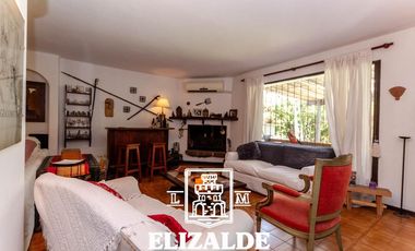 Antartida Argentina  y Dr. Bagnati - Casa con Jardín y pileta - Venta - La Horqueta