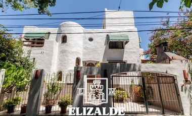 Antartida Argentina  y Dr. Bagnati - Casa con Jardín y pileta - Venta - La Horqueta