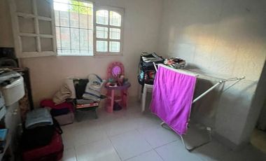 Chalet 4 ambientes en mugaburu y calazans