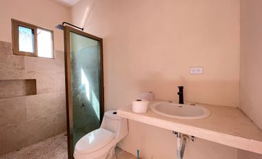 Casa en Venta en San Crisanto con Muelle hacia la Laguna