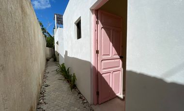 Casa en Venta en San Crisanto con Muelle hacia la Laguna
