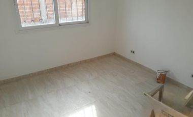 Duplex en venta - 2 Dormitorios 1 Baño - 120mts2 - Paso del Rey