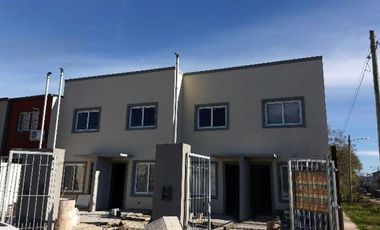 Duplex en venta - 2 Dormitorios 1 Baño - 120mts2 - Paso del Rey