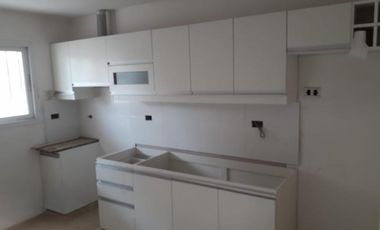 Duplex en venta - 2 Dormitorios 1 Baño - 120mts2 - Paso del Rey