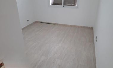 Duplex en venta - 2 Dormitorios 1 Baño - 120mts2 - Paso del Rey