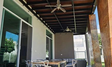 Residencia de lujo en venta con vista a los volcanes en Atlixco, Puebla.