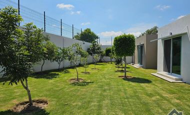 Residencia de lujo en venta con vista a los volcanes en Atlixco, Puebla.
