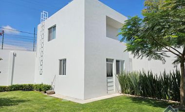 Residencia de lujo en venta con vista a los volcanes en Atlixco, Puebla.