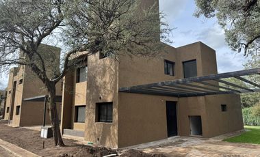 Casa en  venta en Housing Villa Allende Golf - 9 casas disponibles