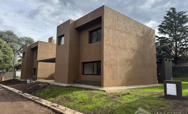 Casa en  venta en Housing Villa Allende Golf - 9 casas disponibles