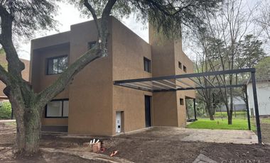 Casa en  venta en Housing Villa Allende Golf - 9 casas disponibles