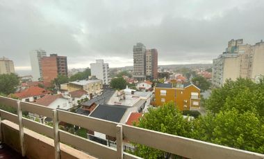 Edif. Arenas piso 5 con espacio guardacoche - Miramar