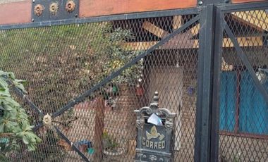 Casa en venta - 4 Dormitorios 2 Baños - Paso del Rey