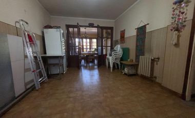 CHALET 4 AMBIENTES EN SANTA MONICA