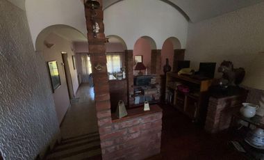 CHALET 4 AMBIENTES EN SANTA MONICA