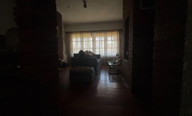 CHALET 4 AMBIENTES EN SANTA MONICA