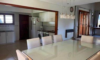 Casa en venta - 3 Dormitorios 4 Baños - Valeria del Mar
