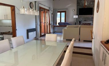 Casa en venta - 3 Dormitorios 4 Baños - Valeria del Mar