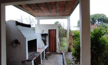 Casa en venta - 2 Dormitorios 2 Baños - Mar del Plata