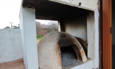 Casa en venta - 2 Dormitorios 2 Baños - Mar del Plata