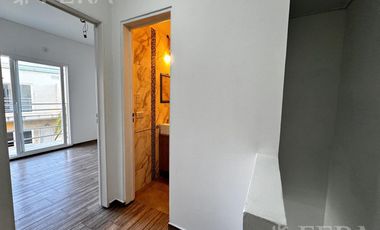Venta de Departamento 2 ambientes en Bernal